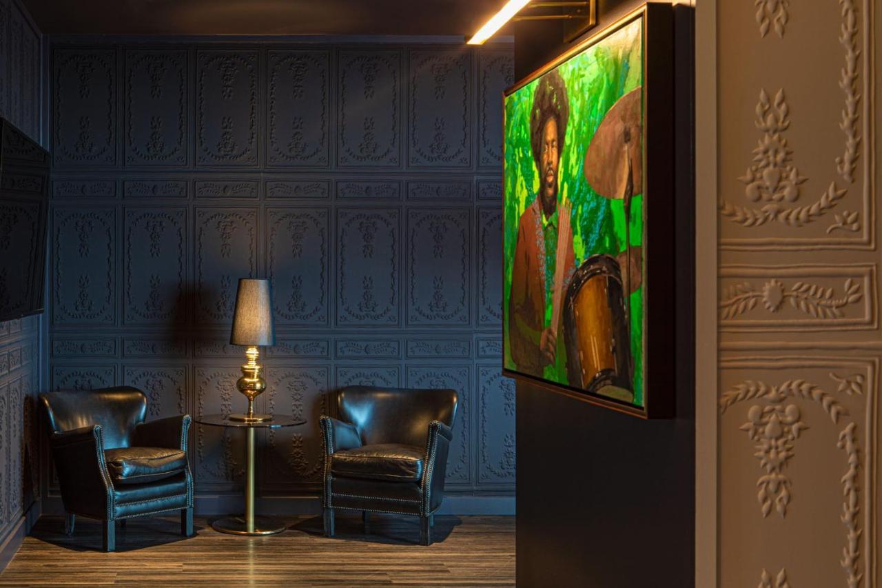Suite Lit King-Size Mega - Vue sur Ville