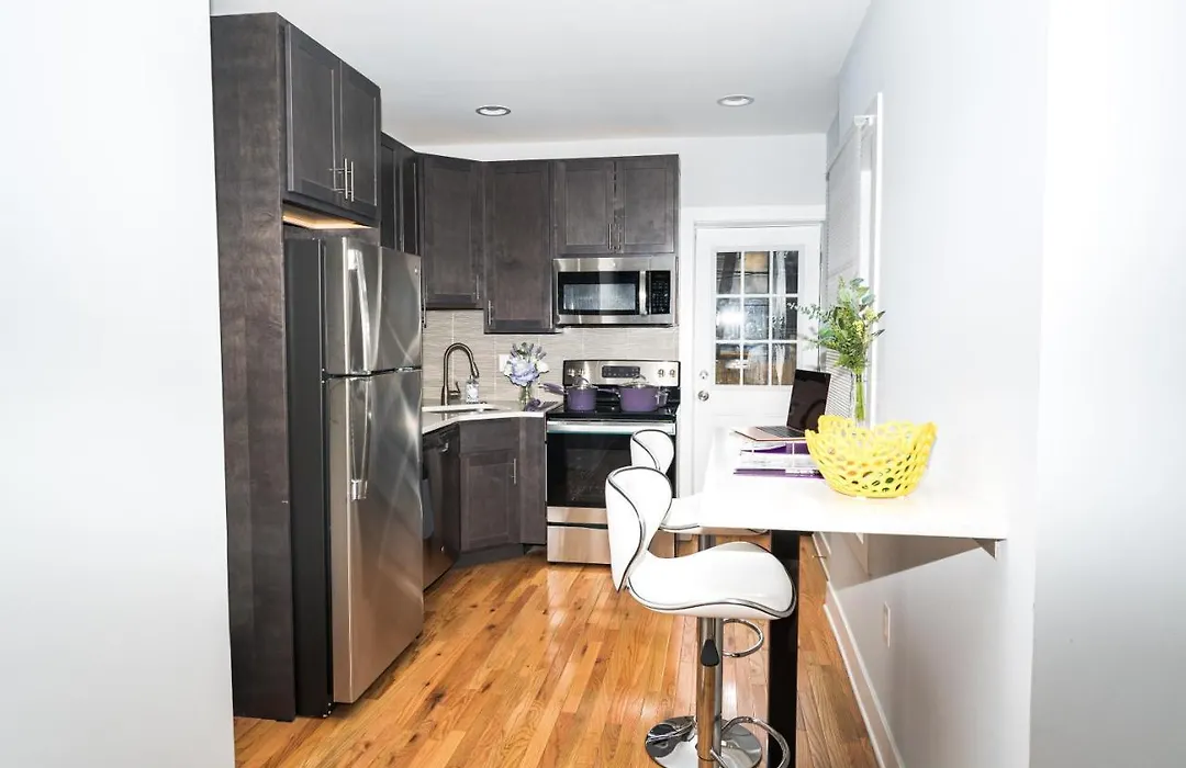 Swing Bed, Art Museum, 2Br/2Ba Home In Brewerytown-1