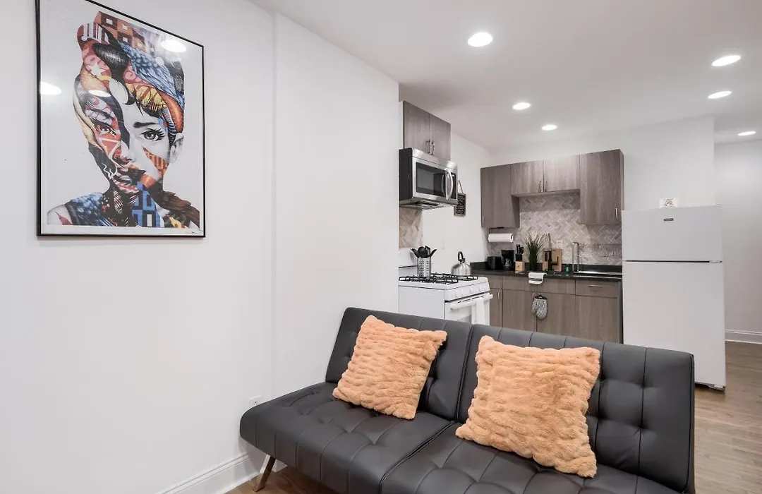 Cozy, Quiet & Quaint 1Br Apt W/Backyard By A.C.T.-1