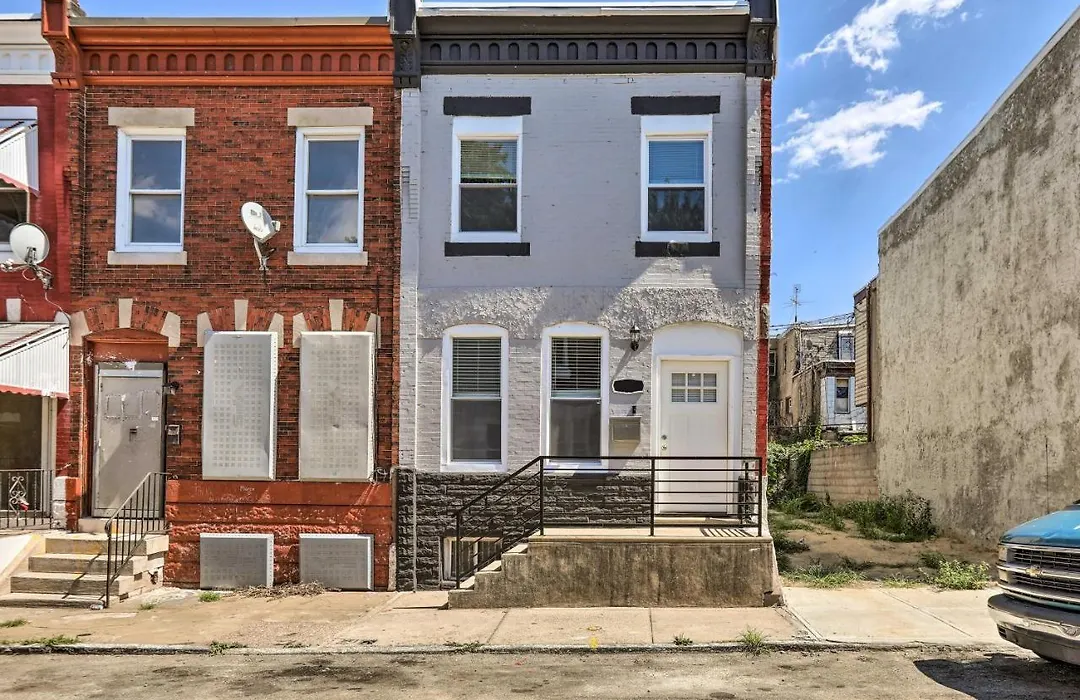 North Philly Townhome With Beautiful Updates!-1