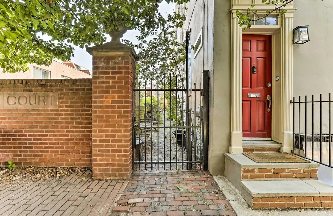 Historic Home W/ Garden, 4 Mi To Lincoln Financial-1