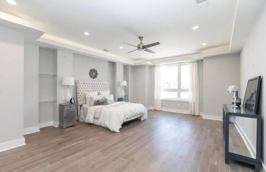 -Penthouse Suite- Artsy Hidden Gem Ll -Free Parking--1