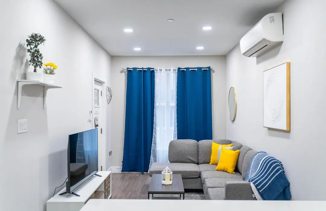 Edgo Onyx Three Beds 2 Baths Near Center City-1