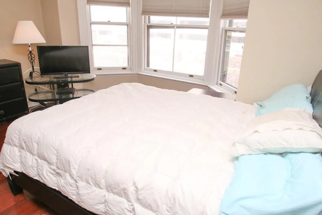 Luxury 2 Bedroom By Rittenhouse-1