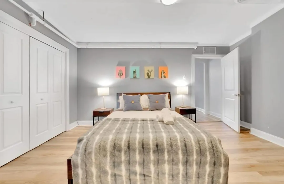 Fantastic Old City Apartment-1