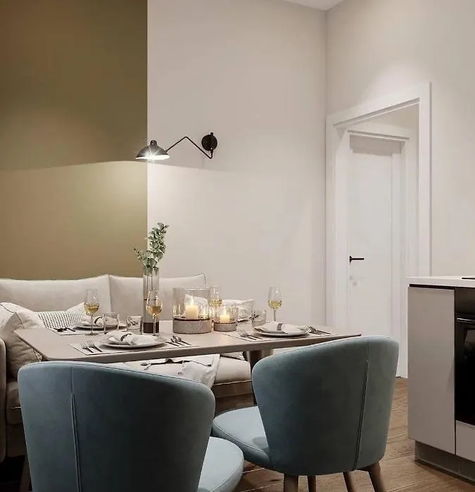 Lothar Home-1