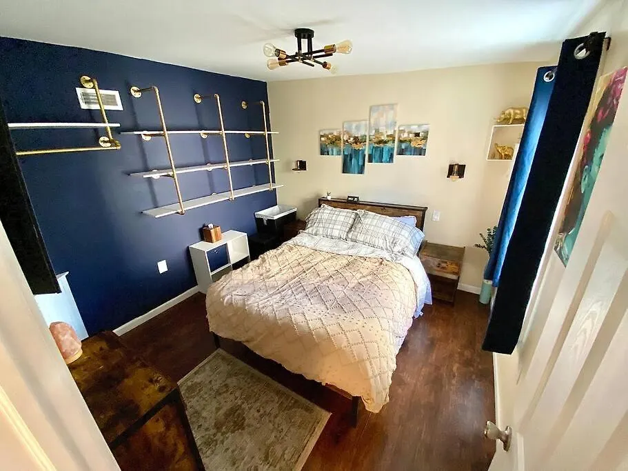 2 Bedroom Suite W/Daybed, Kitchen & 2Workspaces Ac-1
