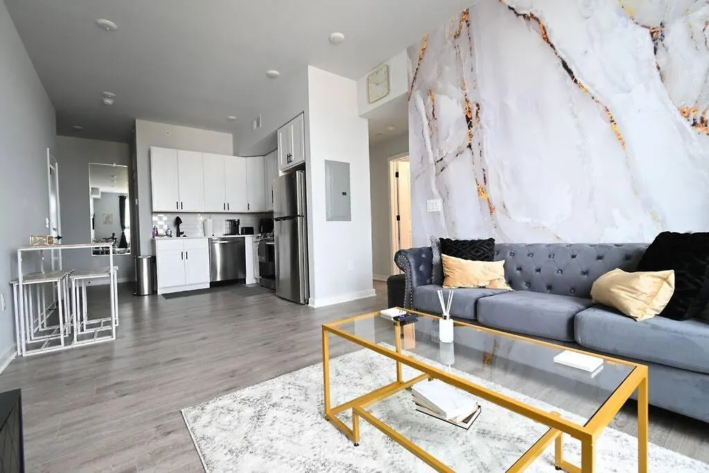 Luxury Unit In Northern Liberty-1