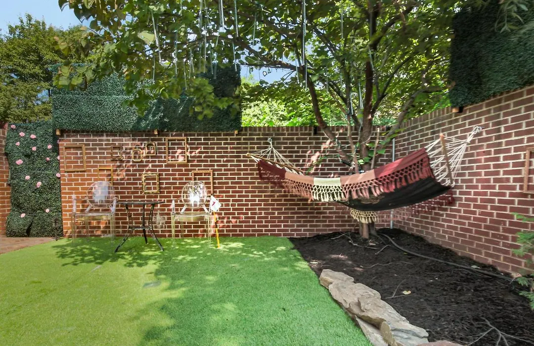 Private Heated Pool With City Views And Gym!-1