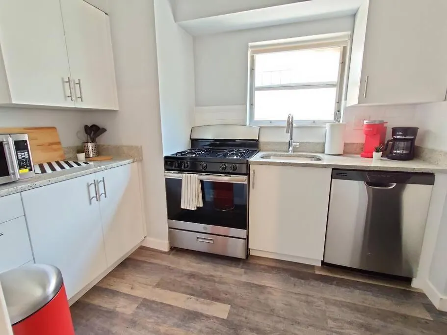 Cozy 1Bdr In Central Philly Hosted By Stayrafa 2R-1