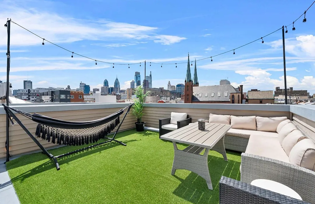 Brand New Dbl Unit Roofdeck Outdoor Patio-1