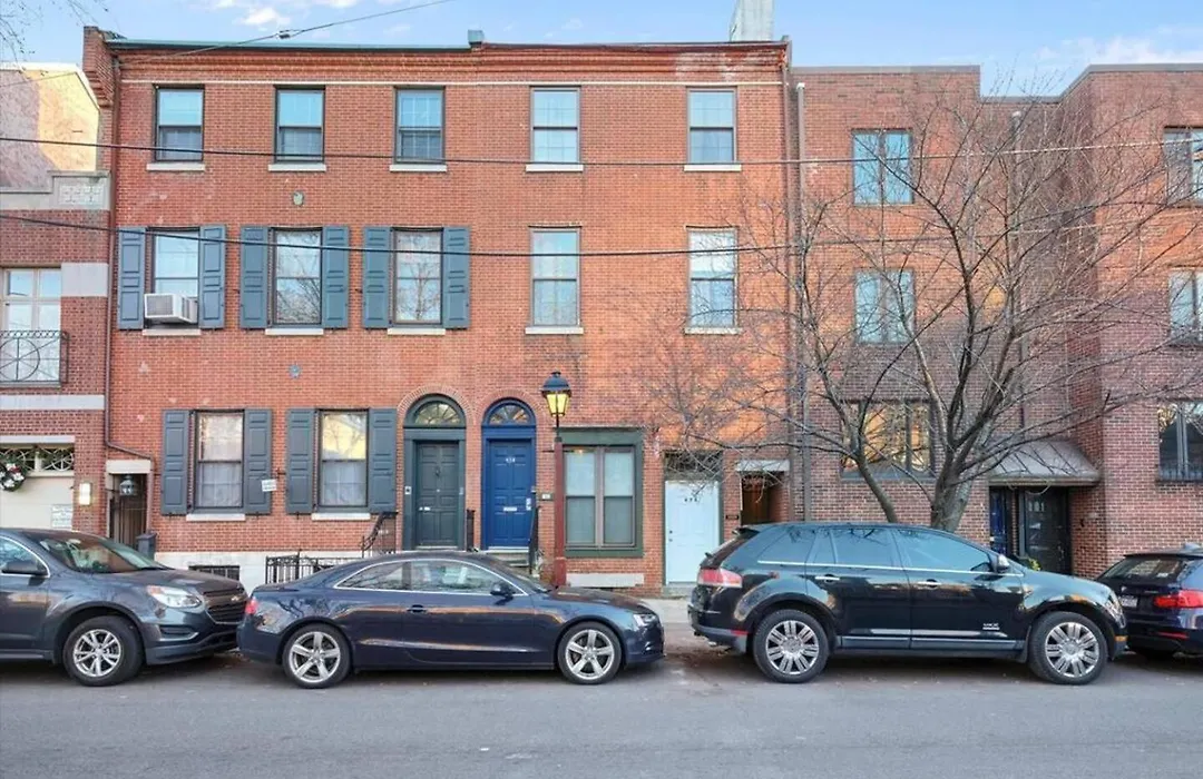 Newly Built 2 Bdrm-By Philly Center City-1