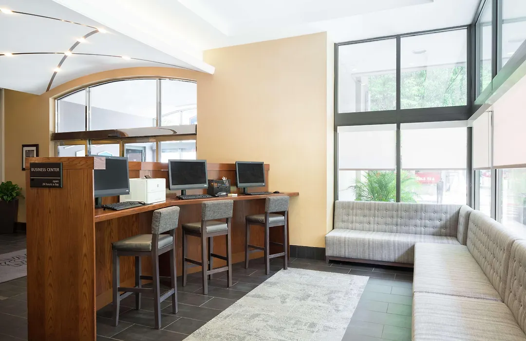 Hampton Inn Philadelphia Center City-Convention Center-1