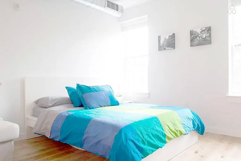 Studio In The Heart Of Old City-1