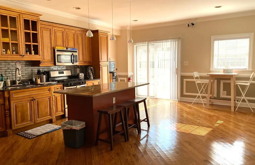Af Stays - Philadelphia 1210 Mt Vernon St-1