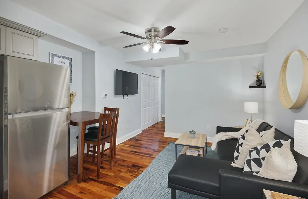 Modern 2Br - Steps To Main St. & Parking Avail.-1