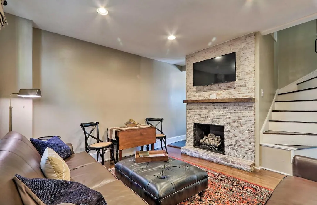 Historic Trinity Home In Center City, Free Parking-1