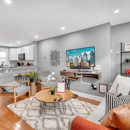 Stunning 3Br Modern Charm In South Philly-2