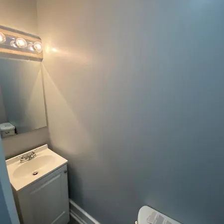 Family Efficiency Apt - Full Bunk & Bath - Wifi-3