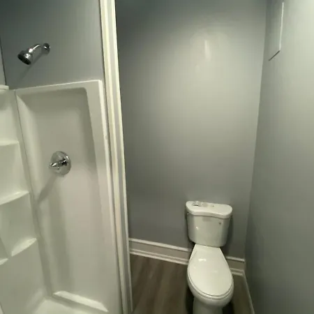 Family Efficiency Apt - Full Bunk & Bath - Wifi-2