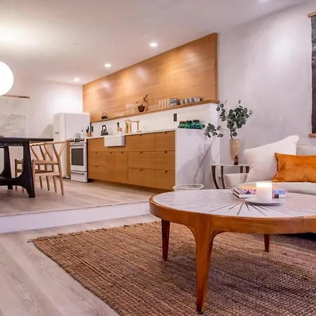 Leopard St, Beautiful Apartment Near Venues And Restaurants-3