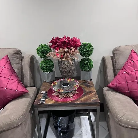 Luxury 1 Bedroom Apartment In Philadelphia-2