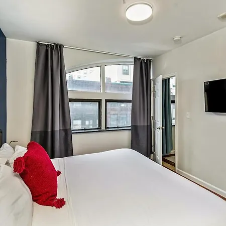 2Bd Apartment Next To Reading Terminal And Convention Center-2