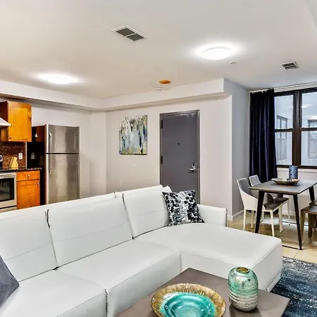 Spacious 1Bd Apt In The Heart Of City-3