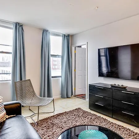 Gorgeous 2Bd Next To The Convention Center And Reading Terminal-3