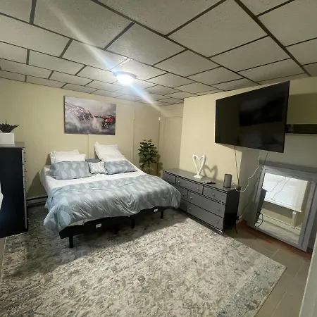 Lovely 1Br Spacious Rental Apartment-3