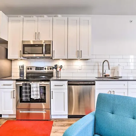Central Pet-Friendly Apt - Minutes To Dtwn!-3