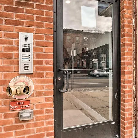 Trendy Apt With Laundry Machines Less Than 3 Mi To Dtwn-3