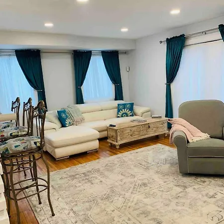 A Regal Retreat- Exclusive Parking, Prime Location-3