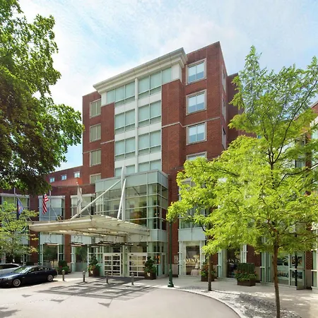The Inn At Penn, A Hilton Hotel-2