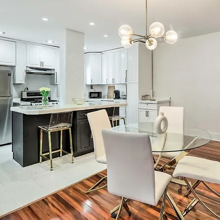Upscale And Chic Philly Abode About 8 Mi To Dtwn!-3