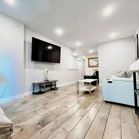 Beautiful Newly Built 4Bds/2Bath Spacious Lux Home-2