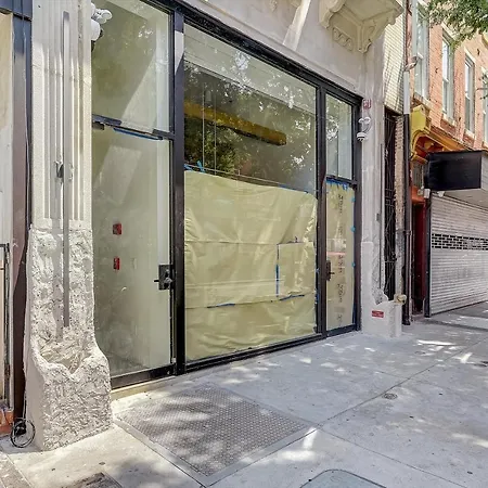 Frontdesk 313 South St Apts Philadelphia-2