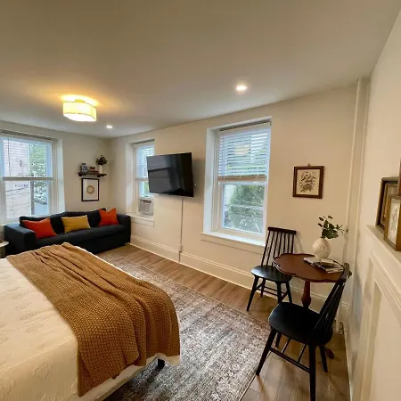 Brand New Studio In Heart Of Manayunk-2