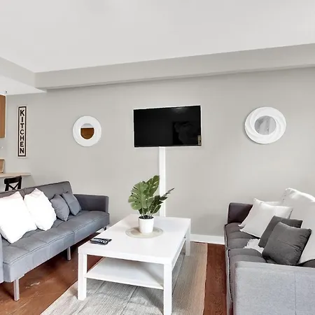 Prime Area In Philly - Large Lovely Apartment-2