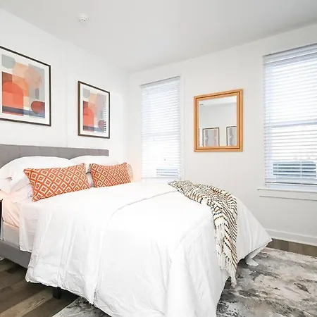 Luxe 1Bd Apartment-3