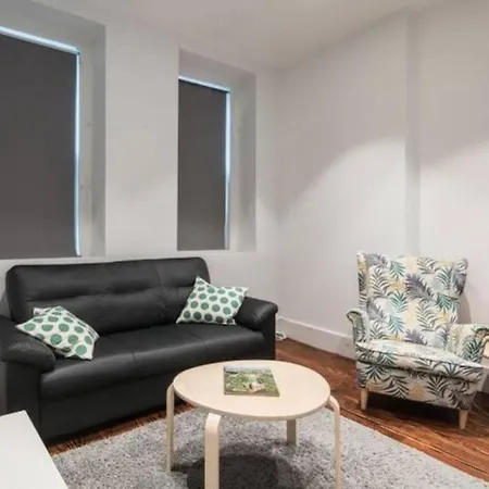 Old City Gem 2 Bedroom 1 5 Ba,Perfect Location-3