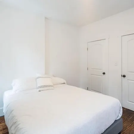 Old City Gem 2 Bedroom 1 5 Ba,Perfect Location-2