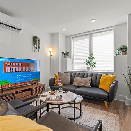 Luxurious Modern Apartment Near Art Museum-3
