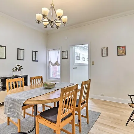 Philadelphia Home Rental Near Center City!-3