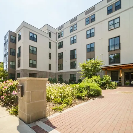 Perfect Studio In Philadelphia With Onsite Amenities-3