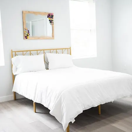 Luxury 2Bdr/2.5Bth Apt-2