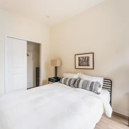Pet-Friendly 3Br Apartment In Philly Near Downtown-3
