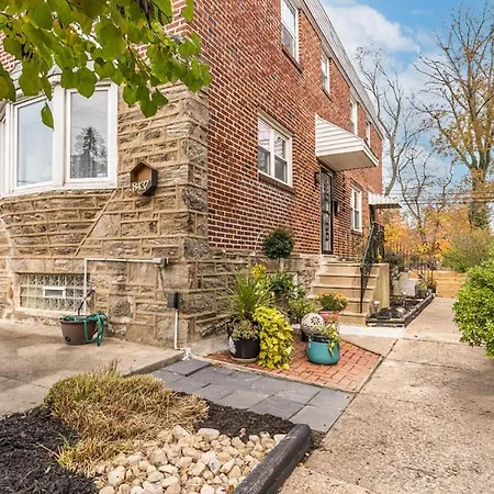 2Br House In Philadelphia With Office-3