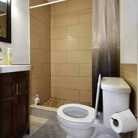 New 1B/1B W Kitchen In Fishtown-2