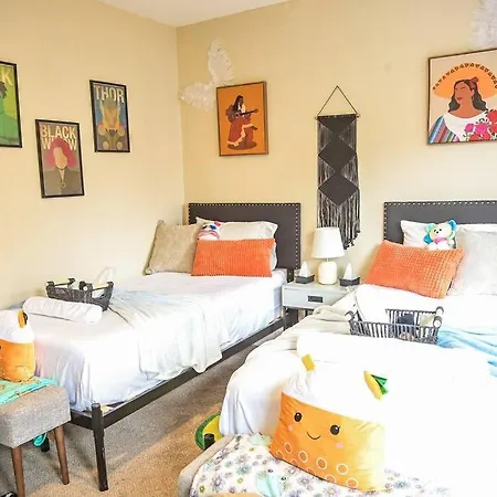 Chic Dwelling In Philadelphia-2